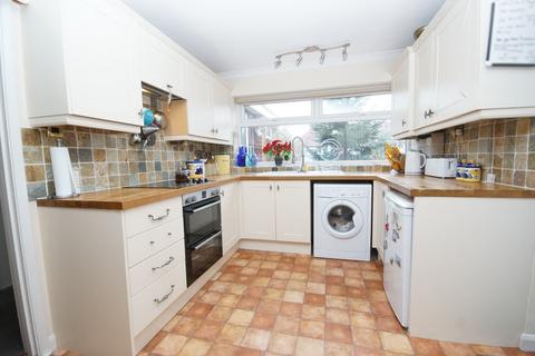 3 bedroom semi-detached house for sale, Wootton Road, Lee-On-The-Solent, PO13