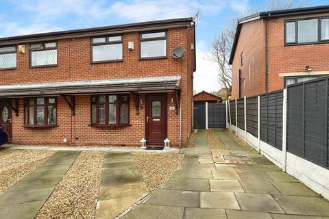 3 bedroom semi-detached house for sale, Green Street, Bury