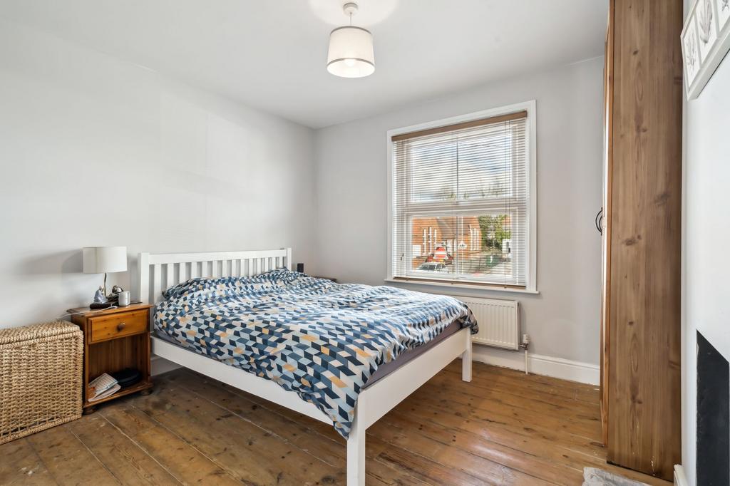 Bed 1