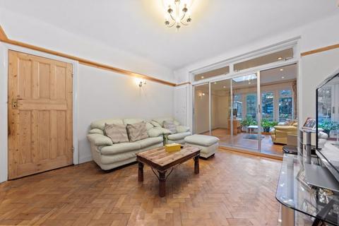 3 bedroom semi-detached house for sale, The Manor Way, Wallington