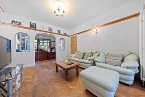 3 bedroom semi-detached house for sale, The Manor Way, Wallington