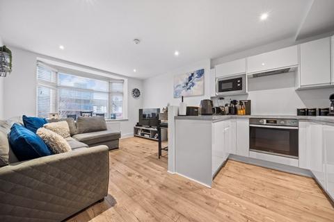 2 bedroom apartment for sale, London Road, Sutton