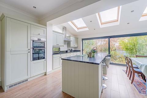 13 Malden Hill Gardens, New Malden, KT3 4HS