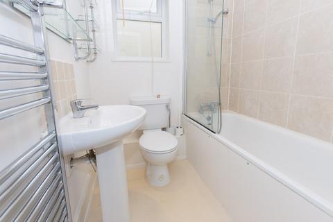 1 bedroom flat to rent, Dorville Crescent, W6