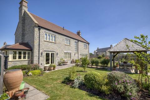 undefined, 10 Luns Close, Somerton TA11