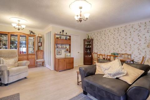 3 bedroom detached bungalow for sale, Park Avenue, Crowle