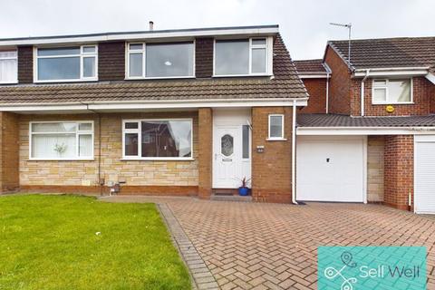 4 bedroom semi-detached house for sale, Wyre Drive, Manchester M28