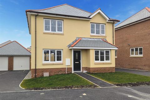 4 bedroom detached house for sale, Okehampton