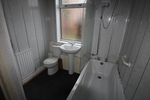 2 bedroom flat for sale, Castleside Road, Newcastle upon Tyne, NE15