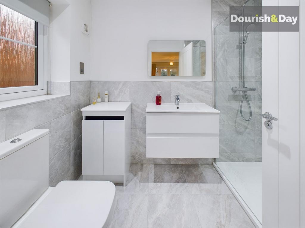 Bedroom 1 En-Suite