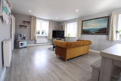 25 Hare Meadow, Great Barford, Bedford, MK44 3ES