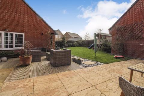 25 Hare Meadow, Great Barford, Bedford, MK44 3ES