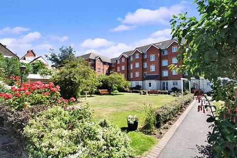 1 bedroom retirement property for sale, Queens Crescent, Southsea PO5