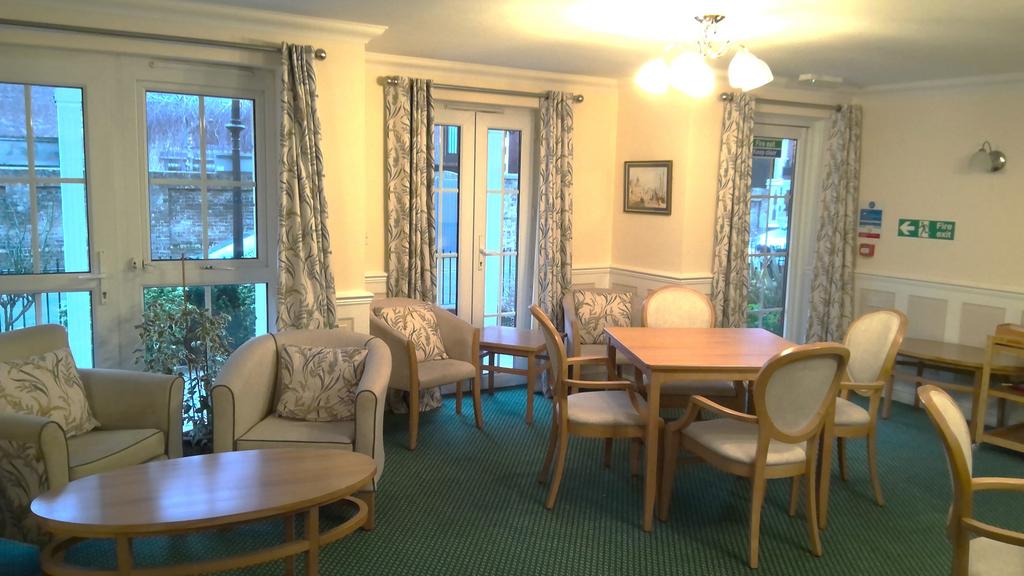 Residents lounge