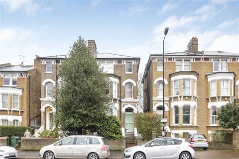 2 bedroom apartment to rent, London SW4