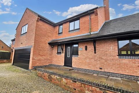 4 bedroom detached house for sale, Mowsley Road, Husbands Bosworth