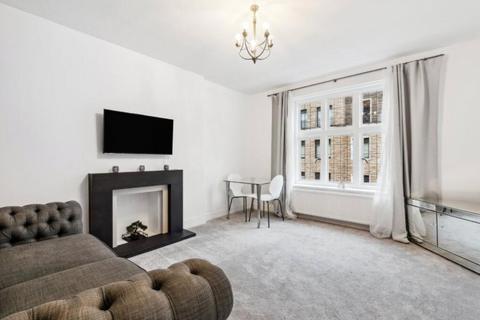 2 bedroom apartment to rent, London W1H