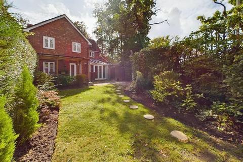 5 bedroom detached house for sale, West End Road, West End