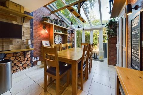 5 bedroom detached house for sale, West End Road, West End