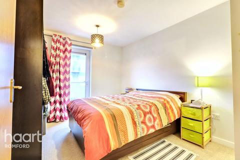Flat 20, Eldon Court Slaney Road, Romford, RM1 3GN