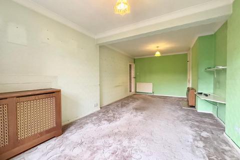 3 bedroom semi-detached house for sale, Vincent Road, Leagrave, Luton, Bedfordshire, LU4 9AN