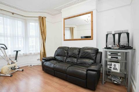 44 Ceres Road, London, SE18 1HP