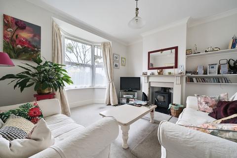 2 bedroom end of terrace house for sale, Queens Avenue, Snodland, Kent