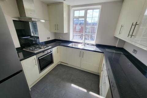 2 bedroom flat to rent, Finchley Court , Finchley N3