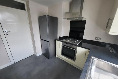 2 bedroom flat to rent, Finchley Court , Finchley N3