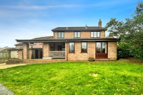 3 bedroom detached house for sale, Davies Andrews Road, Neath SA11