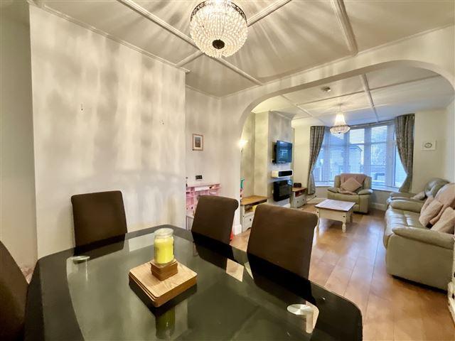 Lounge/diner