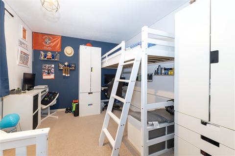 16 Chelsworth Close, Luton, LU2 9SU
