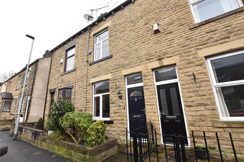 10 Ashgrove, Greengates, Bradford, BD10 0BP
