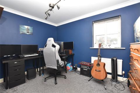 25 Meadow Side Road, East Ardsley, Wakefield, WF3 2LZ