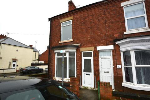 2 bedroom semi-detached house to rent, Central Avenue