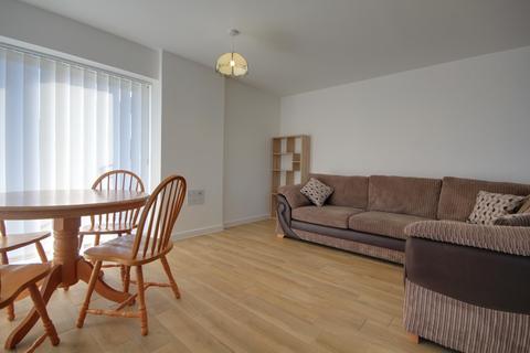 2 bedroom apartment to rent, Oscar Wilde Road, Berkshire RG1