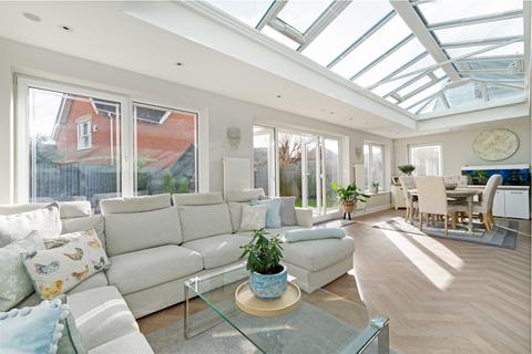 59 Baynard Avenue, Flitch Green, Dunmow, CM6 3FF