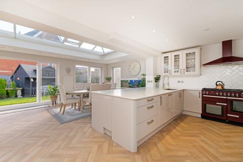 59 Baynard Avenue, Flitch Green, Dunmow, CM6 3FF