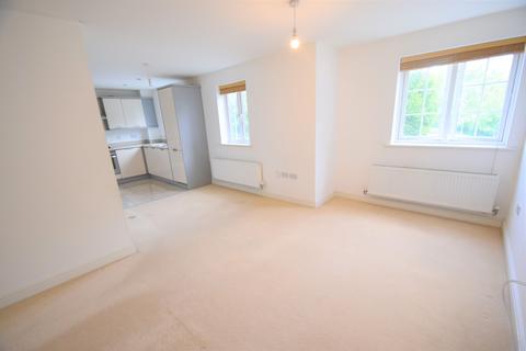 2 bedroom apartment to rent, Kingshill Drive, Buckinghamshire HP13