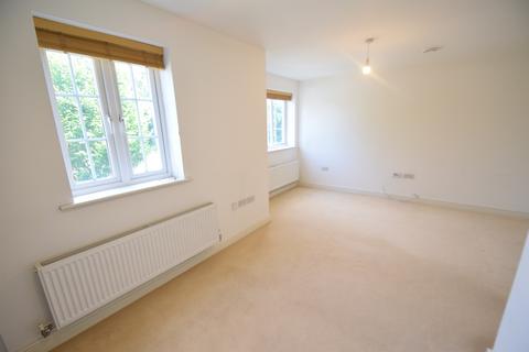 2 bedroom apartment to rent, Kingshill Drive, Buckinghamshire HP13