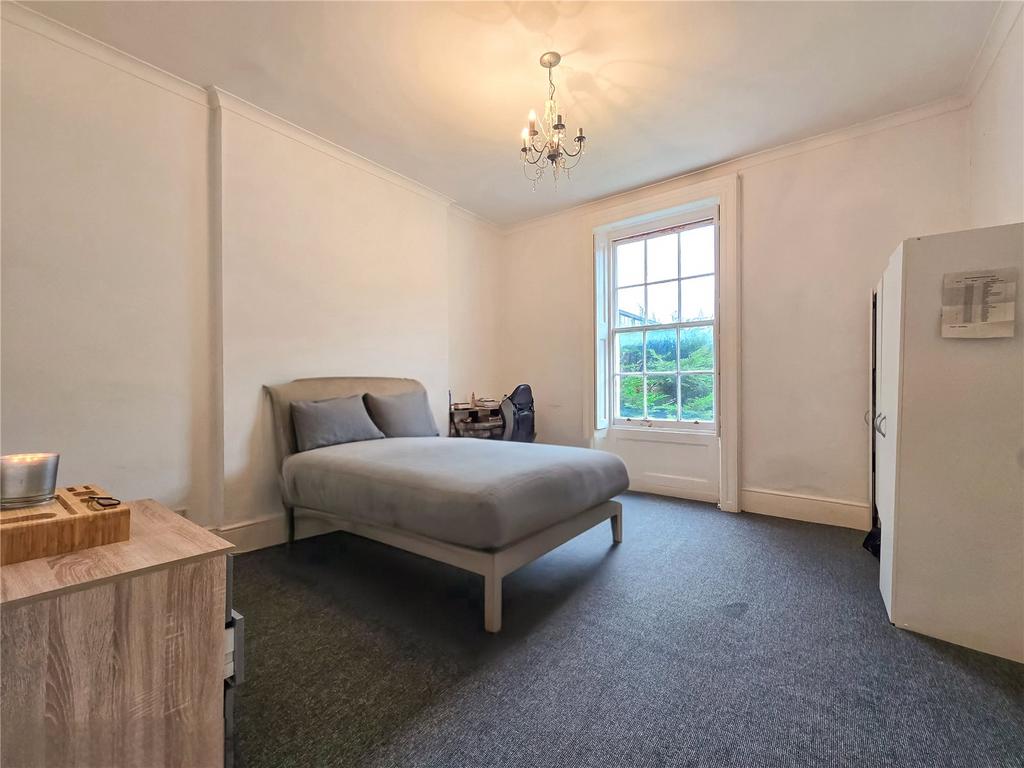 Large Bedroom