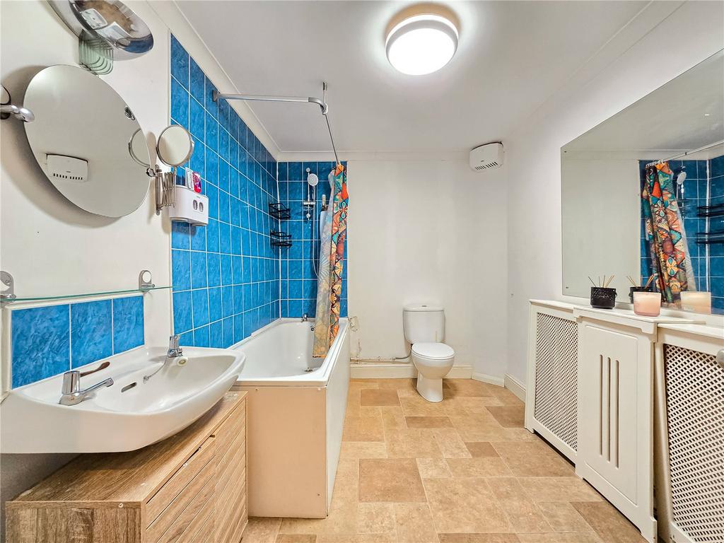 Large Bathroom