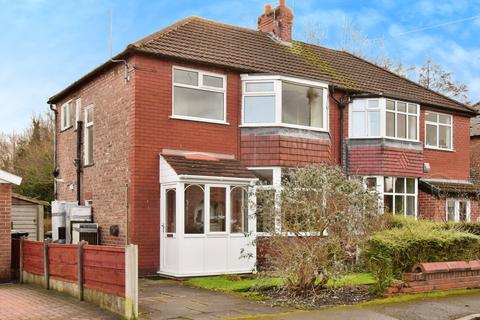 Frinton Close, Greater Manchester M33