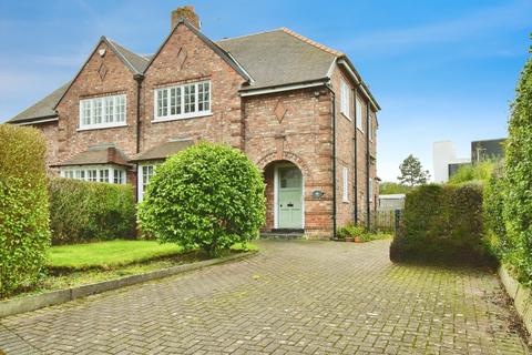 3 bedroom semi-detached house for sale, Hawthorn Street, Cheshire SK9