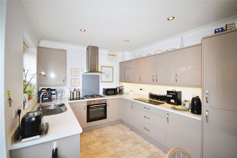 2 bedroom bungalow for sale, The Crest, Swadlincote DE12