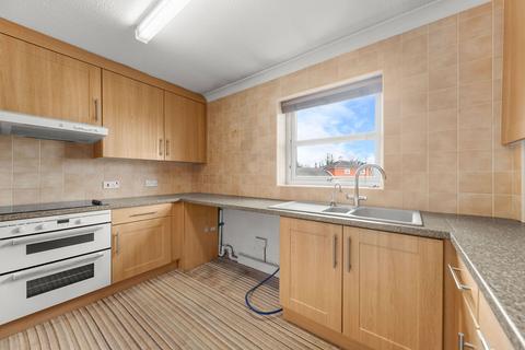 2 bedroom flat for sale, Holly Court, Wakefield WF1