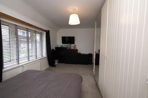 2 bedroom terraced house for sale, Woodward Road, Dagenham, RM9