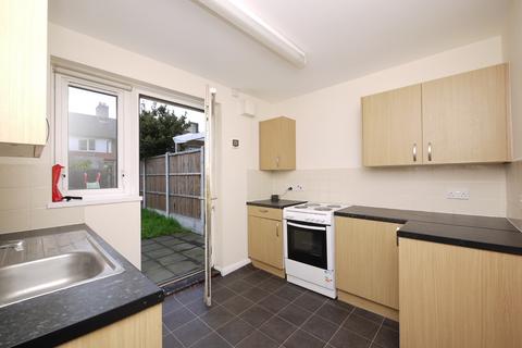 2 bedroom terraced house for sale, Woodward Road, Dagenham, RM9
