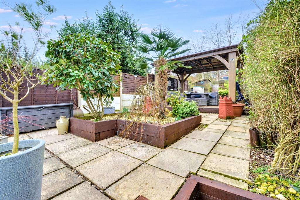 Garden 4.jpeg