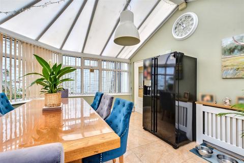 6 Claramount Road, Heanor, DE75 7HS